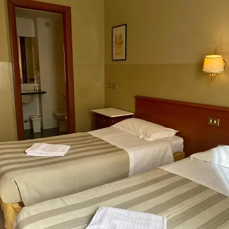 Ξενοδοχείο Giolitti 3*